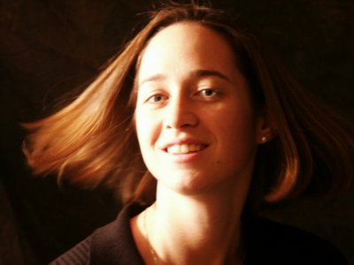 reception_portraits08.jpg 
400 x 300 JPEG-compressed image 
(16,393 bytes)