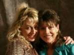 Preview of: 
reception_portraits02.jpg 
400 x 300 JPEG-compressed image 
(28,300 bytes)